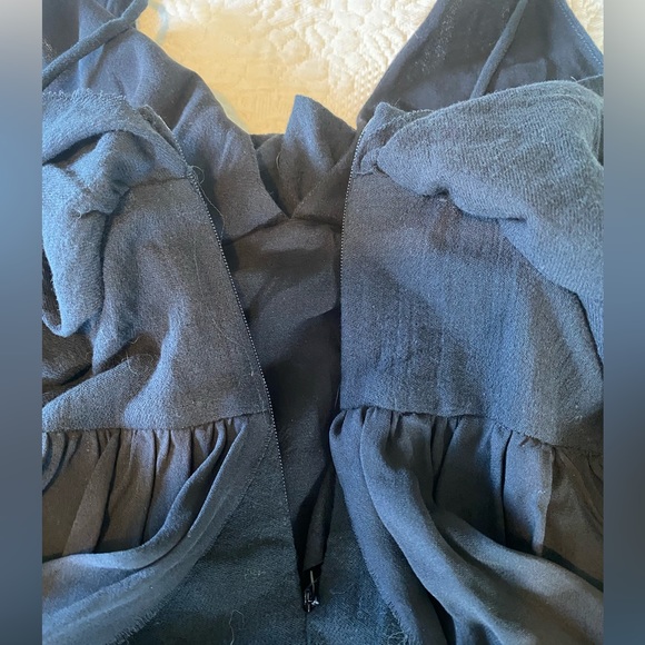 Super Sexy Layered Ruffled Black Halter Top Blouse sz S - Picture 6 of 10